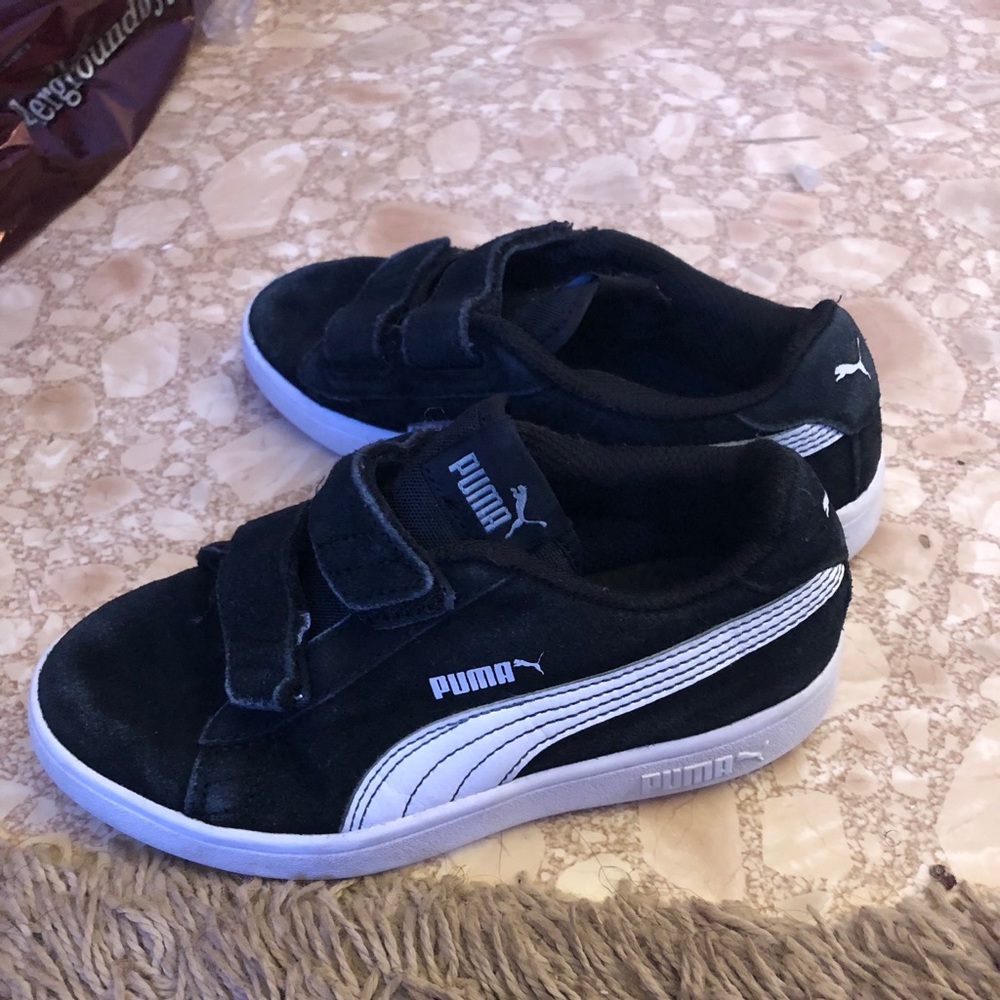 Kids puma shoe